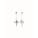 Orecchini lunghi placcati in argento sterling con una manta