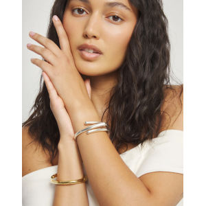 Bracciale rigido placcato in argento 925 con tre forme organiche intrecciate